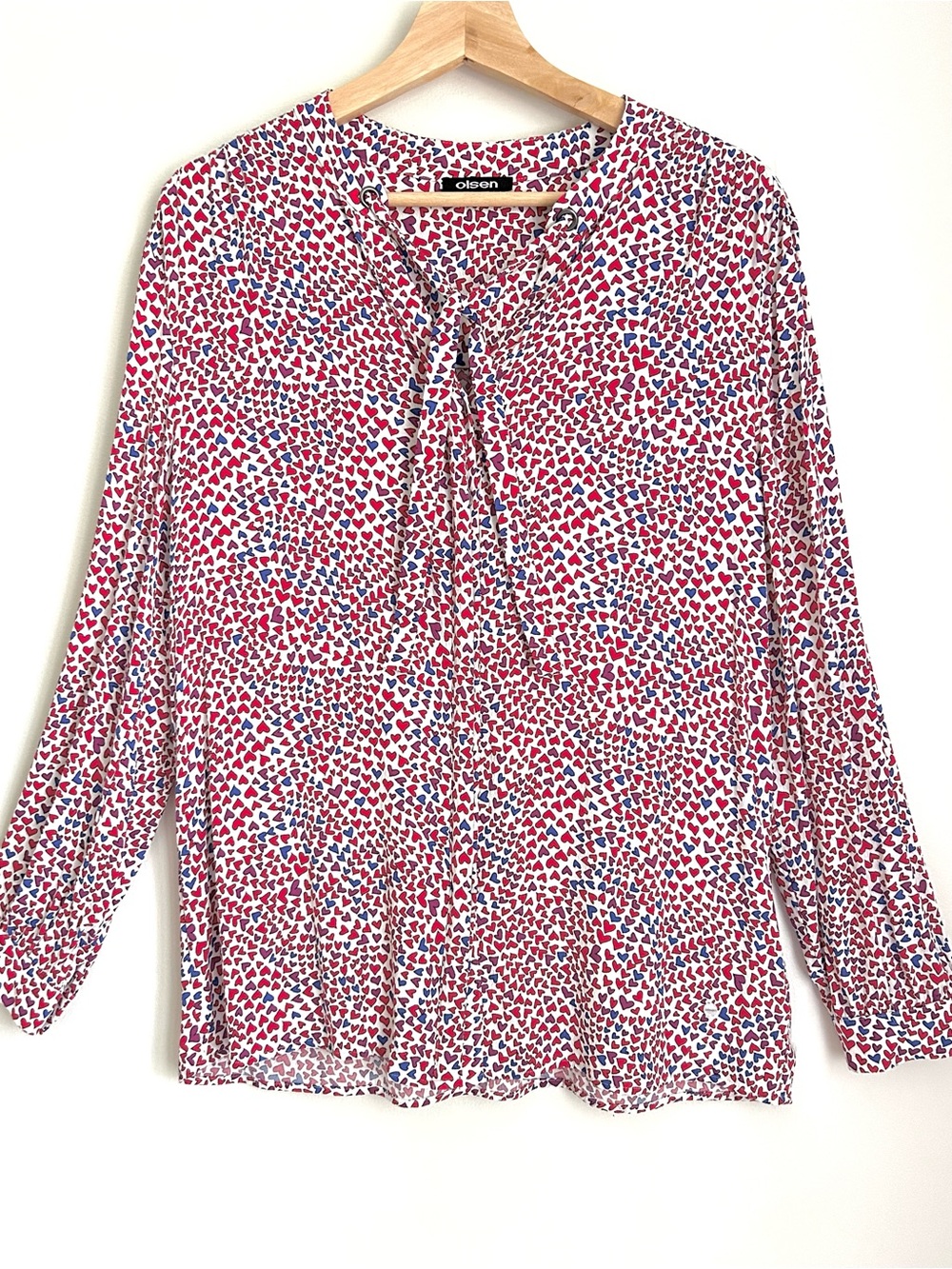 Olsen Red & Blue Heart-Print Tie-Neck Blouse
